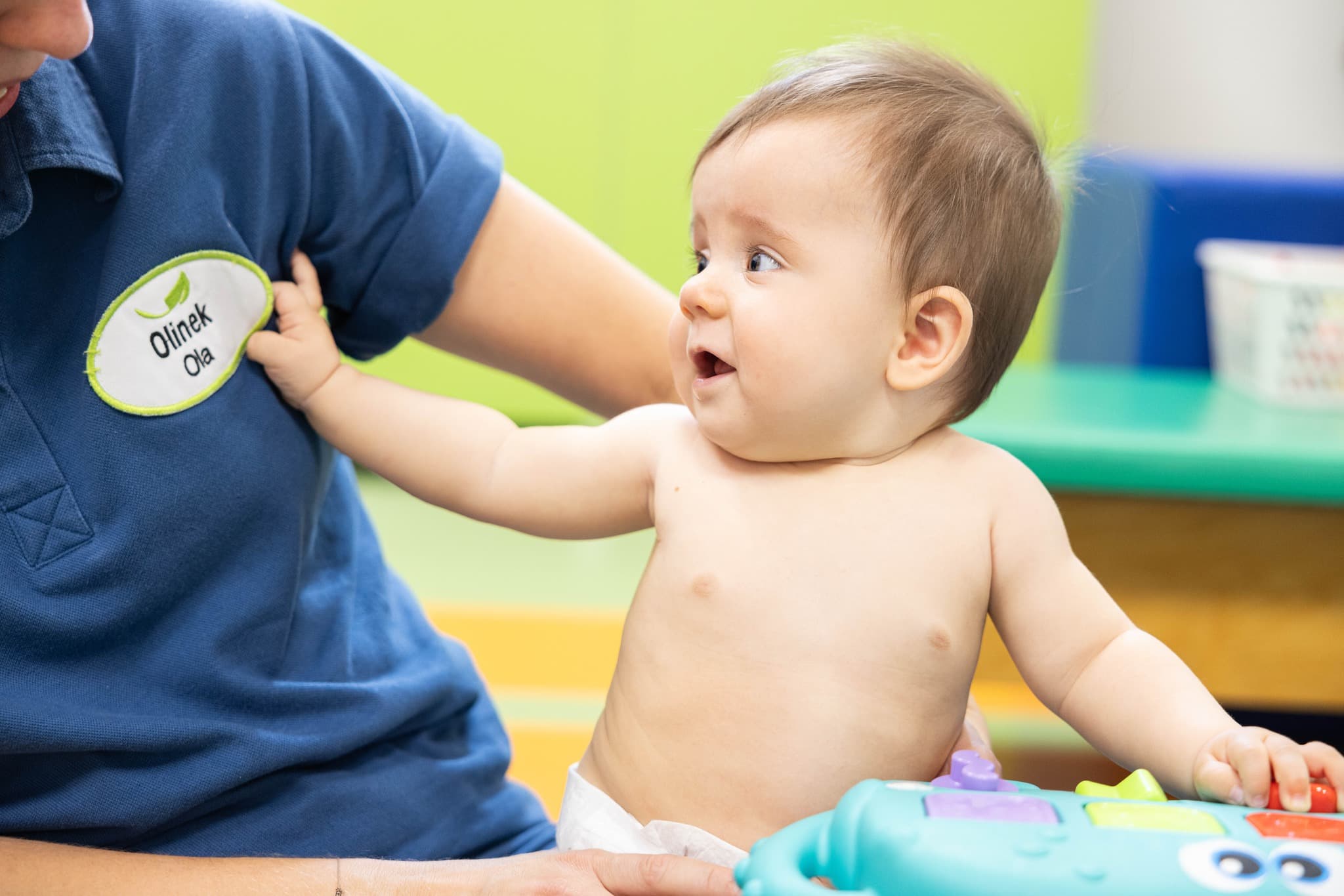 Fizjoterapia niemowląt Olinek Warszawa — zdjęcie z gabinetu E